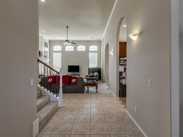 8832 NW 121st Ter, Oklahoma City, OK 73162