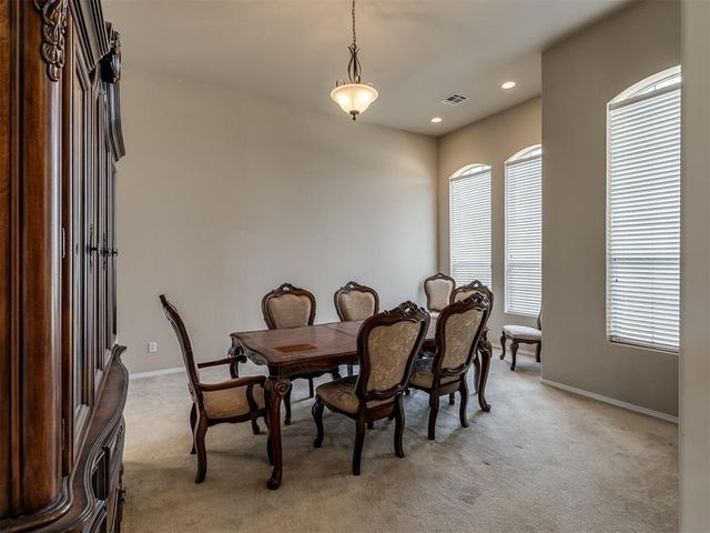 8832 NW 121st Ter, Oklahoma City, OK 73162