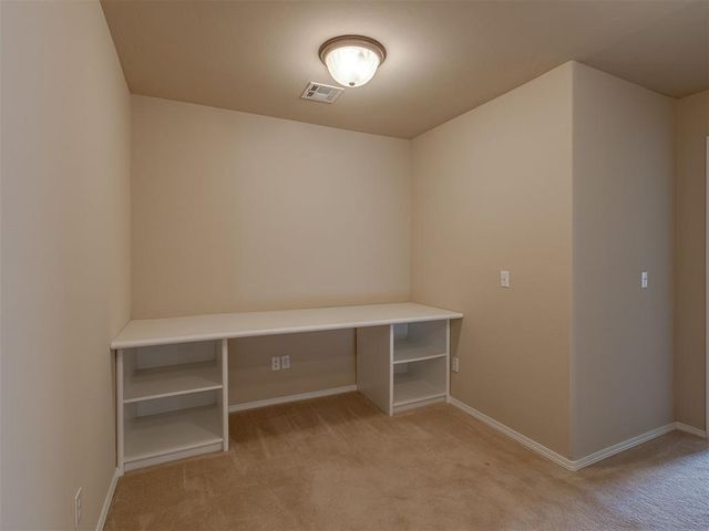 8832 NW 121st Ter, Oklahoma City, OK 73162