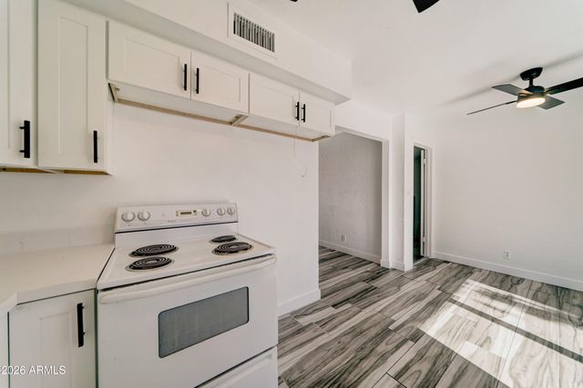 1880 S COCONINO Drive, Apache Junction, AZ 85120