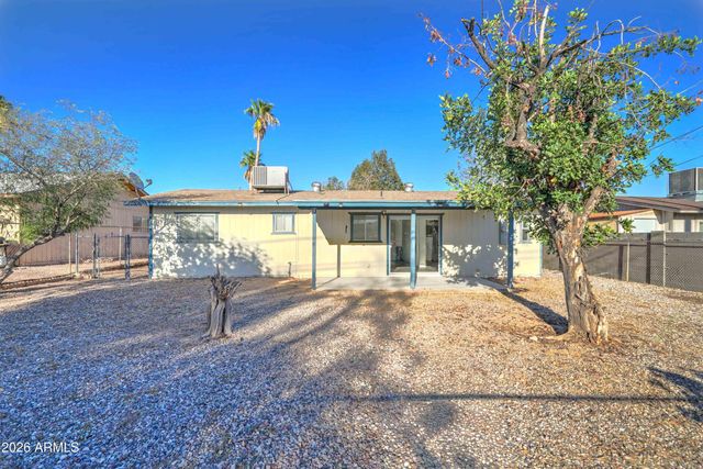 1880 S COCONINO Drive, Apache Junction, AZ 85120