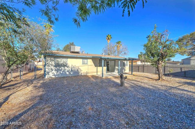 1880 S COCONINO Drive, Apache Junction, AZ 85120