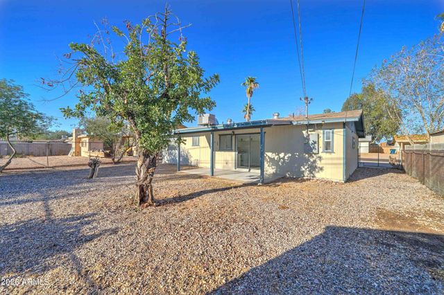 1880 S COCONINO Drive, Apache Junction, AZ 85120