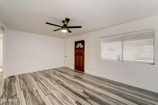1880 S COCONINO Drive, Apache Junction, AZ 85120