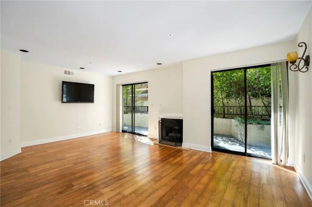 422 Hawthorne Street 3, Glendale, CA 91204