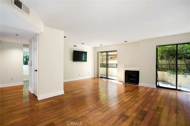 422 Hawthorne Street 3, Glendale, CA 91204