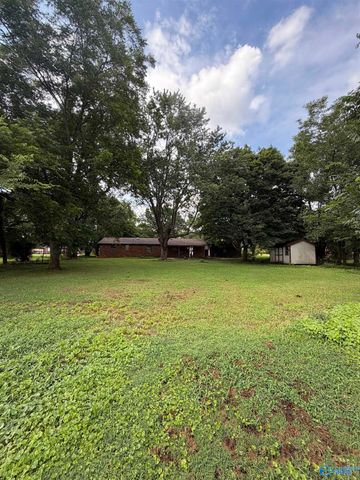 204 Plantation Drive, Meridianville, AL 35759