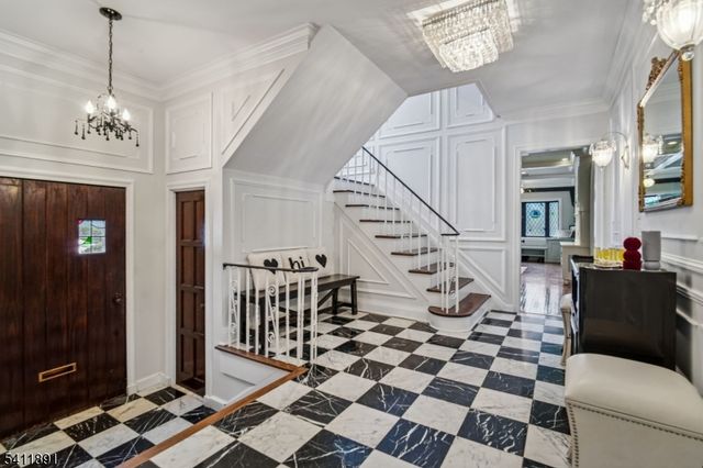 20 Barnsdale Rd, Millburn Twp., NJ 07078