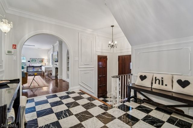 20 Barnsdale Rd, Millburn Twp., NJ 07078