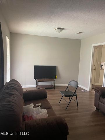 622 Chelsea Drive, Jackson, MS 39212