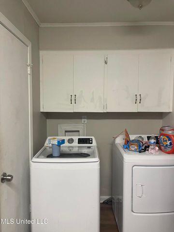 622 Chelsea Drive, Jackson, MS 39212