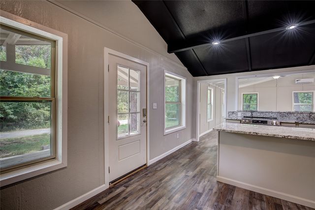 2841 Honey Bee Lane, Wills Point, TX 75169