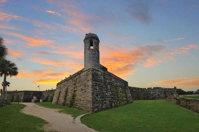 14 Rio Vista Ave, St Augustine, FL 32084