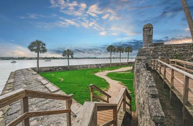 14 Rio Vista Ave, St Augustine, FL 32084