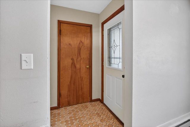 5517 Terre Haute Avenue, Madison, WI 53705