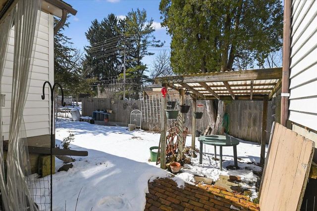 5517 Terre Haute Avenue, Madison, WI 53705