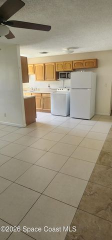 92 Woodland Avenue 4, Cocoa Beach, FL 32931