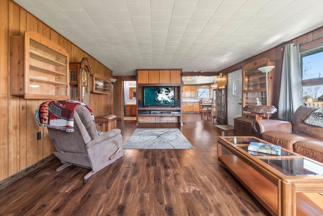 2871 W Bacon Road, Hillsdale Twp, MI 49242
