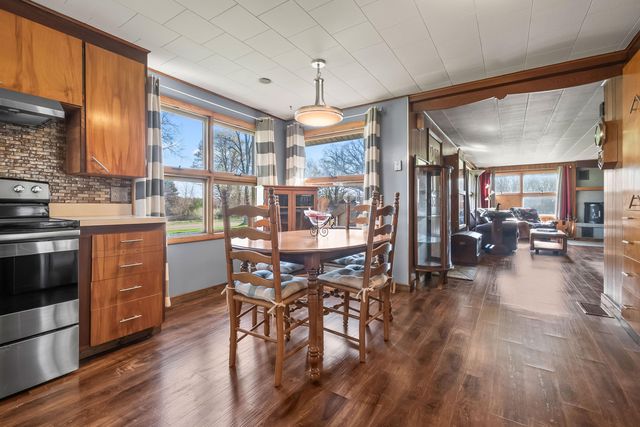 2871 W Bacon Road, Hillsdale Twp, MI 49242
