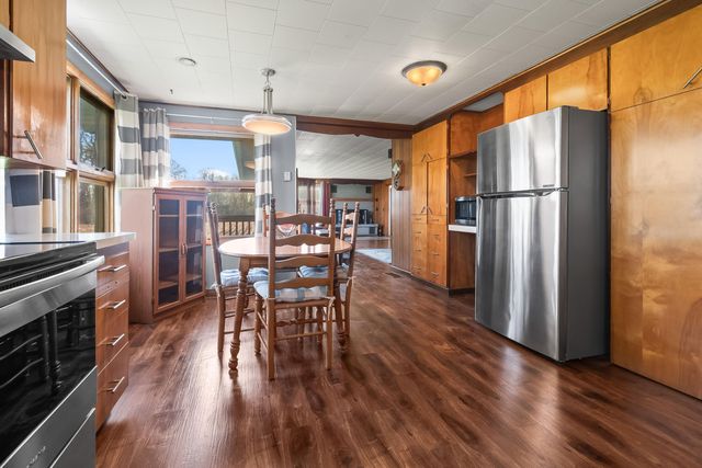2871 W Bacon Road, Hillsdale Twp, MI 49242