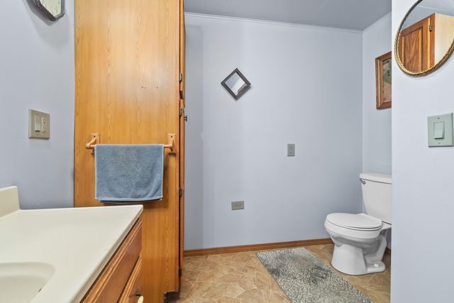 2871 W Bacon Road, Hillsdale Twp, MI 49242