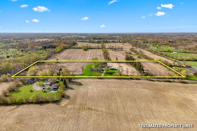 2871 W Bacon Road, Hillsdale Twp, MI 49242