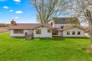 2871 W Bacon Road, Hillsdale Twp, MI 49242