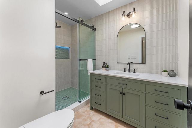 5777 Desert View Drive, La Jolla, CA 92037