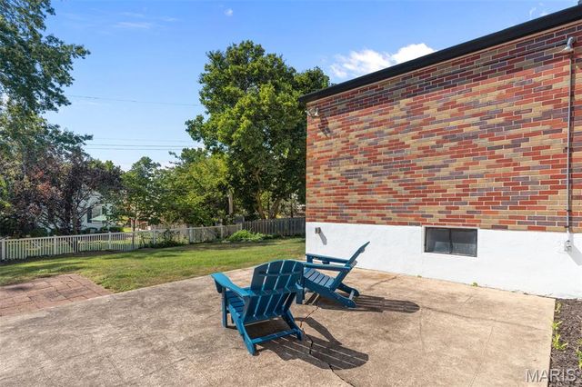 8610 Rosalie Avenue, St Louis, MO 63144