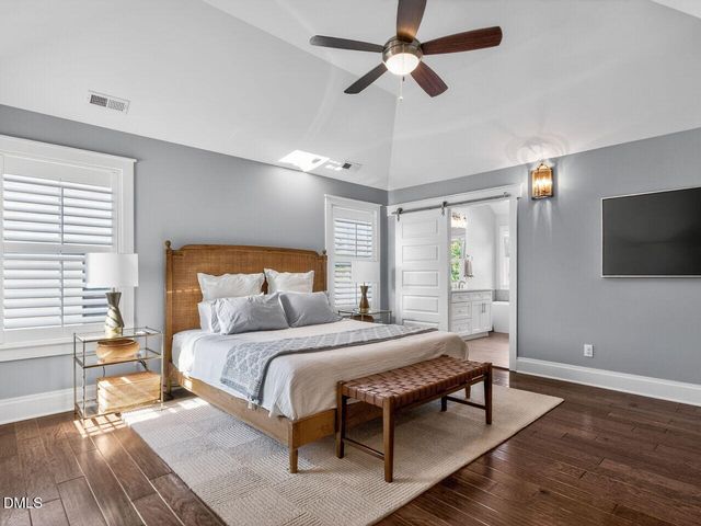 109 N Tunstall Avenue, Apex, NC 27502