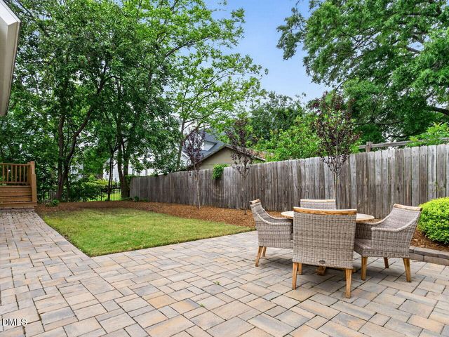 109 N Tunstall Avenue, Apex, NC 27502