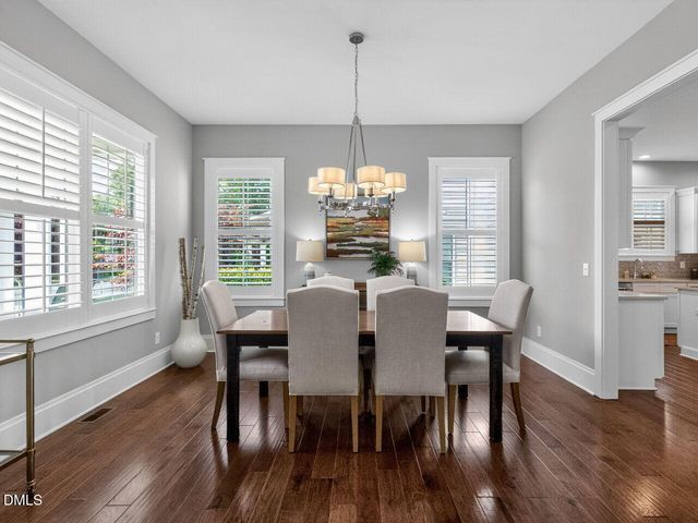 109 N Tunstall Avenue, Apex, NC 27502