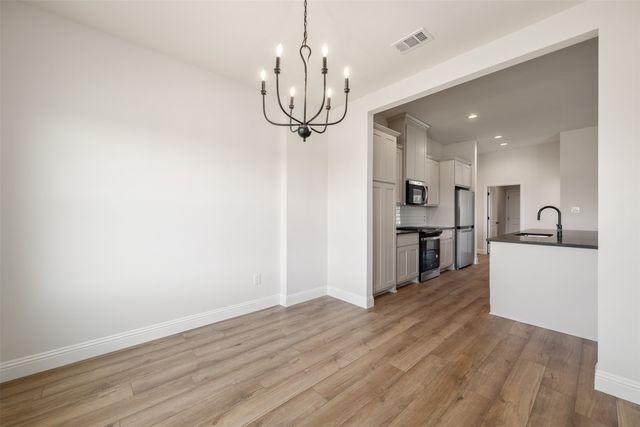1020 Don Eve Court, Azle, TX 76020