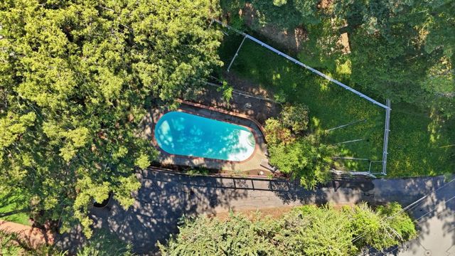 425 Summit Springs Road, Woodside, CA 94062