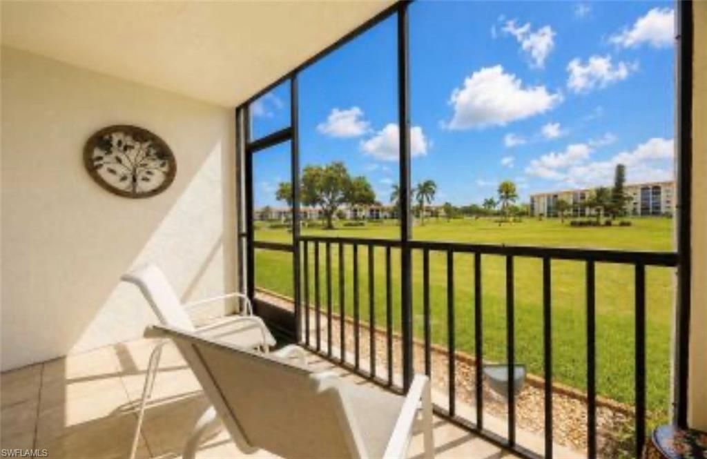 41 High Point CIR S 105, NAPLES, FL 34103 — photo 2