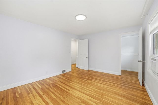 54-A Bay State Rd, Quincy, MA 02171