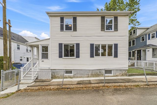 54-A Bay State Rd, Quincy, MA 02171