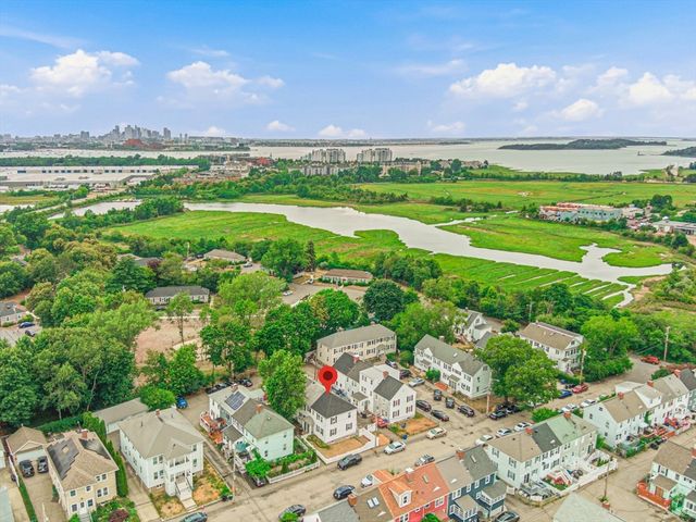 54-A Bay State Rd, Quincy, MA 02171