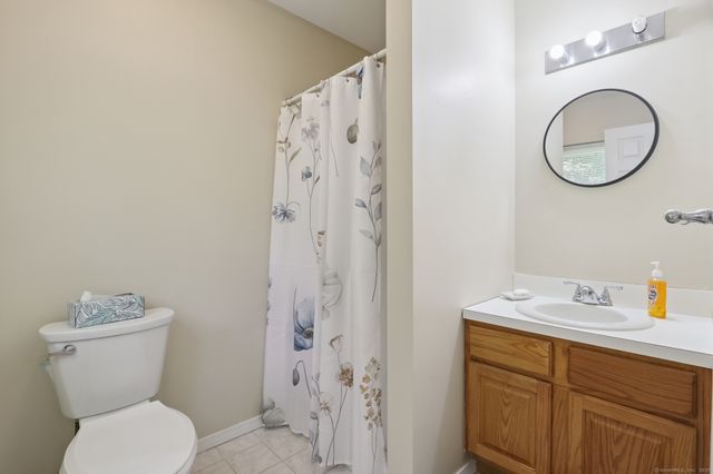 35 Crofut Road, Naugatuck, CT 06770