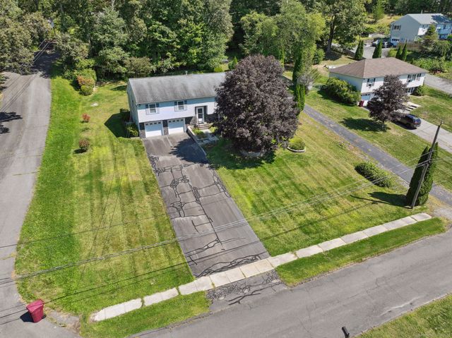 35 Crofut Road, Naugatuck, CT 06770