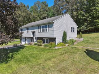 35 Crofut Road, Naugatuck, CT 06770