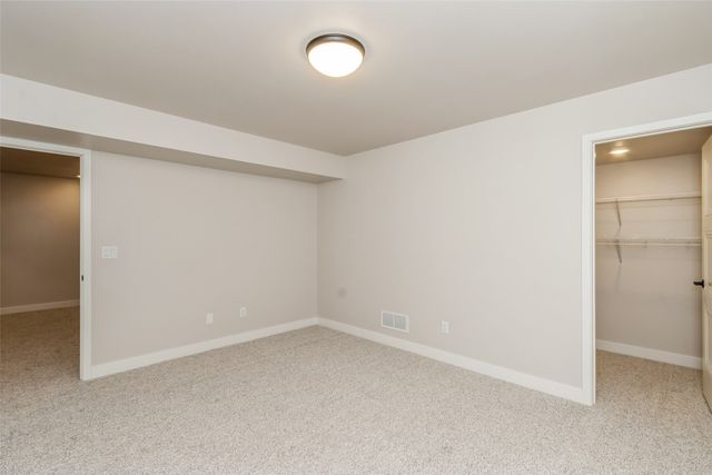 791 Clover Hill Drive, North Liberty, IA 52317