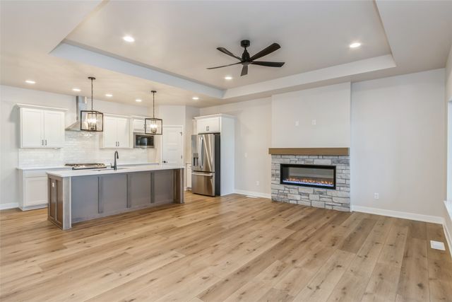 791 Clover Hill Drive, North Liberty, IA 52317