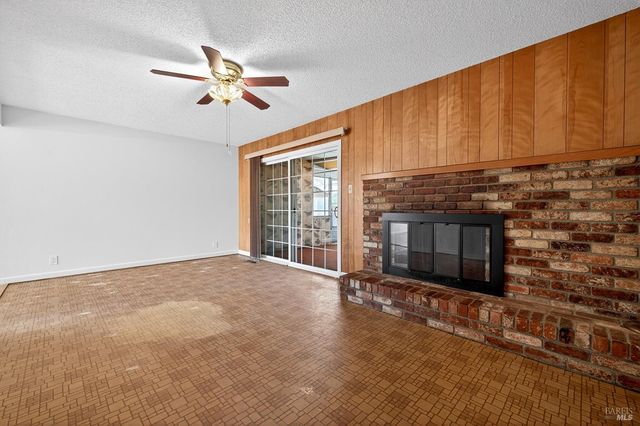 5035 Boulder Ln, Santa Rosa, CA 95405