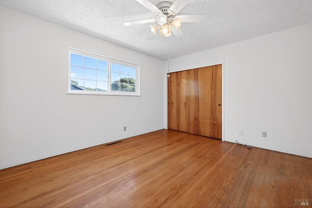 5035 Boulder Ln, Santa Rosa, CA 95405