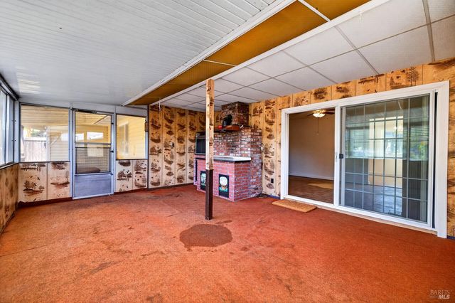 5035 Boulder Ln, Santa Rosa, CA 95405