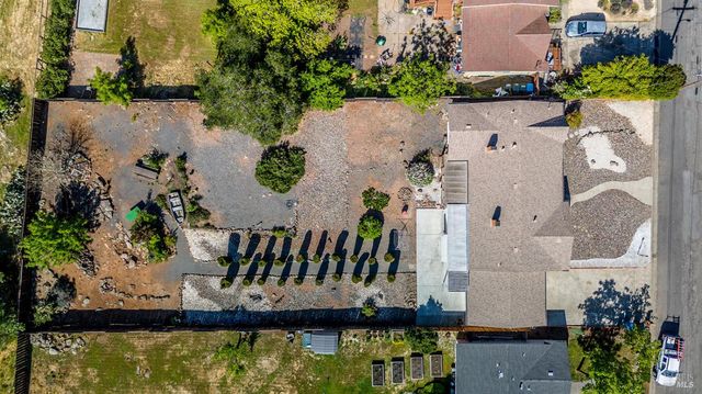 5035 Boulder Ln, Santa Rosa, CA 95405