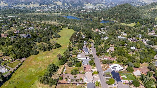 5035 Boulder Ln, Santa Rosa, CA 95405