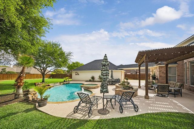 20810 E Cameron Ridge Drive, Cypress, TX 77433