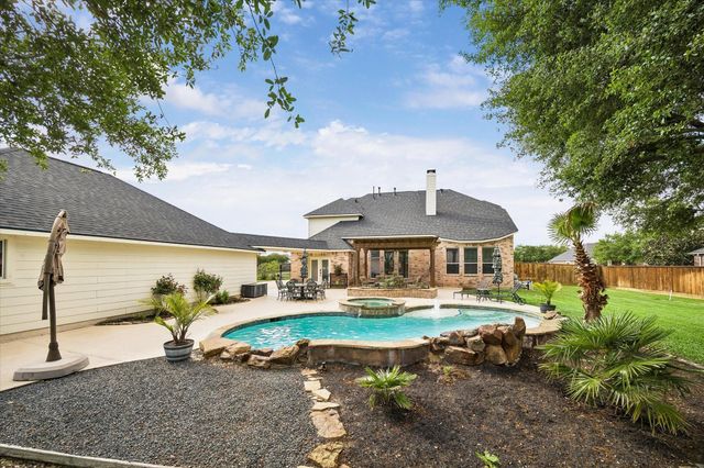 20810 E Cameron Ridge Drive, Cypress, TX 77433